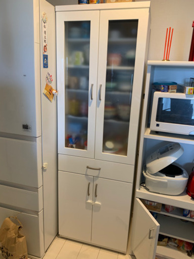 食器棚　ダイニングボード　決まりました★