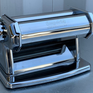 格安で！インペリア 家庭用パスタマシン◇付属カッター付◇イタリア製◇ハンドル付◇調理器具の画像