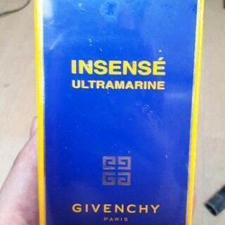 GIVENCHY  ウルトラマリン  新品未開封100ml