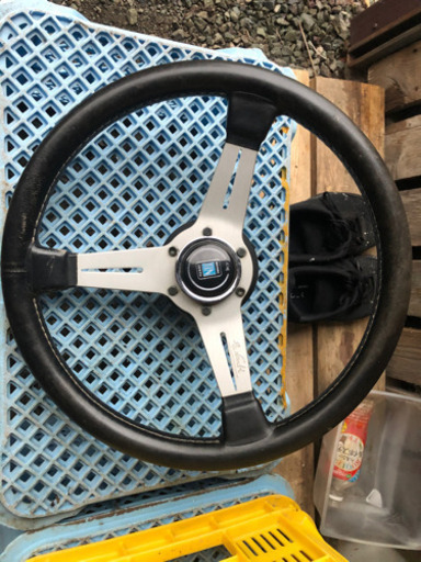 ナルディクラシック　36φ 中古