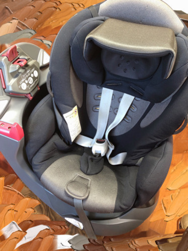 アップリカ チャイルドシート ディアターン