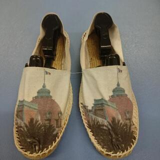 [値下げしました]新品2足 未使用靴　2種類2足 シューズ フラ...