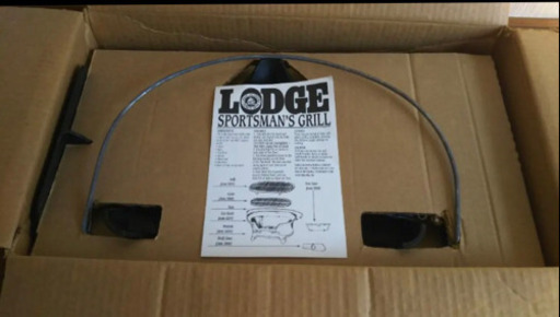スポーツマンズグリル  LODGE   CASTIRON 旧ロゴ