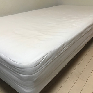 脚付きマットレス//シングルサイズ//無印良品の画像