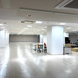 阪急逆瀬川駅前　アピア3 大型店舗　 − 兵庫県