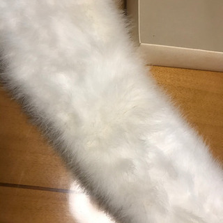 成人式用羽毛ストールの画像