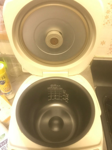 タイガー　炊飯器