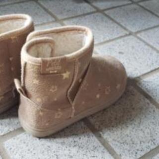 ムートンブーツ🍓 星の画像