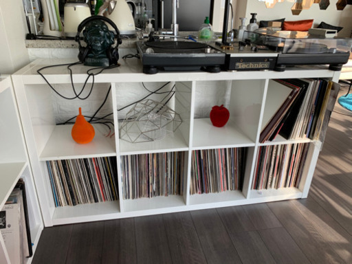 IKEA 飾り棚　KALLAXハイグロス　大