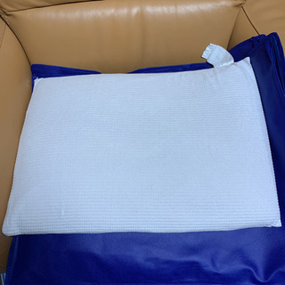 大塚家具　キングスダウン　枕　セット売り可能の画像