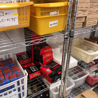 通信販売会社　簡単宅配梱包作業の画像