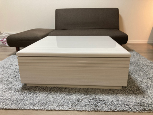 値下げました【新品・未使用】リビングテーブル　引出し付