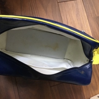 リベルタサッカー　エナメルバッグの画像