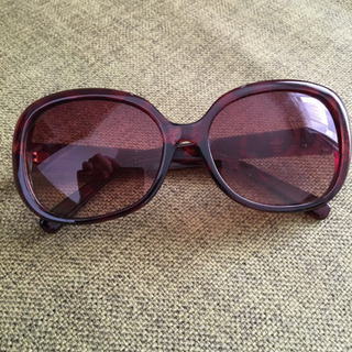 サングラスもらってくださいの画像