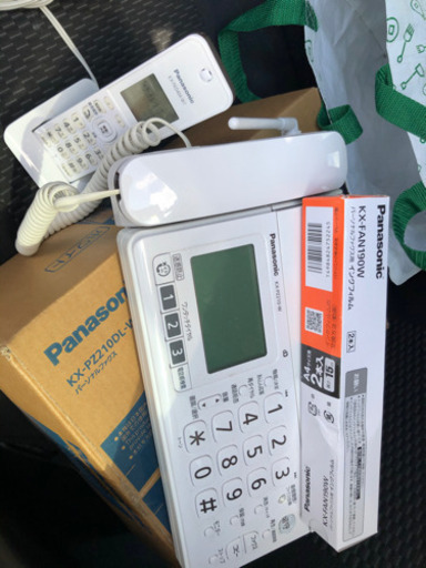 固定電話　FAX 子機付き