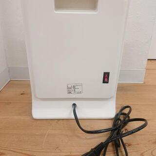 セラミックヒーター  人感センサー付き  NBC004  木目調  2018年製の画像