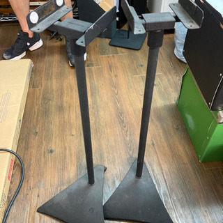 スピーカースタンド