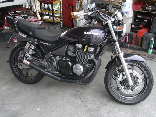 Kawasaki　ゼファー４００x