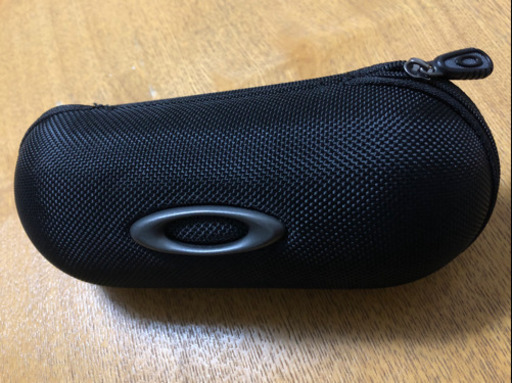 ? OAKLEY（オークリー）サングラス