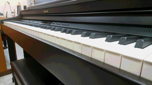 電子ピアノ Roland ローランド HP305-RW 2011製 動作品