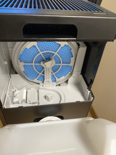 【急ぎ目】中古・美品　ダイキン　ストリーマ空気清浄機　茶色