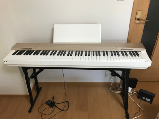 カシオ　電子ピアノ