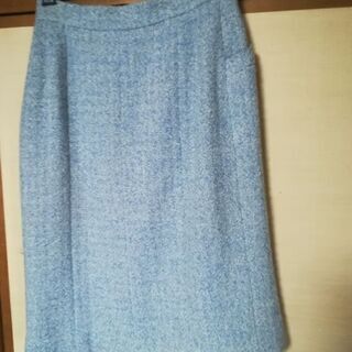 シャネルのスーツ（古着）　売ります。の画像