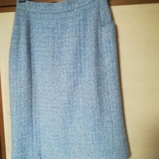 シャネルのスーツ　売ります。の画像