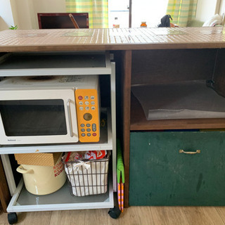 DIYのキッチンの作業台。引っ越しにつき安価でお譲りします。の画像