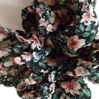 小花柄シュシュ
