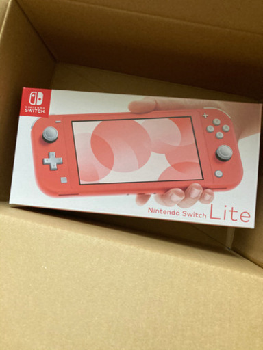 ニンテンドースイッチライト　コーラル