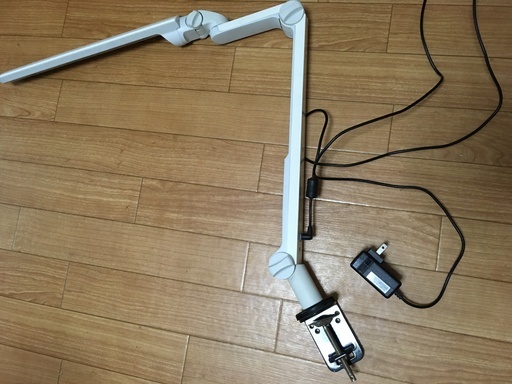 パナソニック LEDデスクライト クランプタイプ ホワイト SQ-LC522