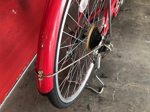 《ご予約中》27インチ自転車 6速 オートライト Engage Style 赤【江戸川区内送料無料】