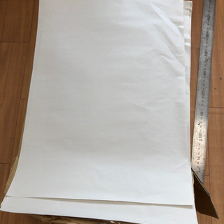 梱包資材　クッションペーパー　更紙の画像