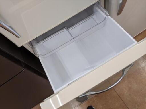 【6ヵ月保証】参考定価￥63,400 2011年製 HITACHI 日立 265L 冷蔵庫 R-S27AMV レトロなデザイン♬