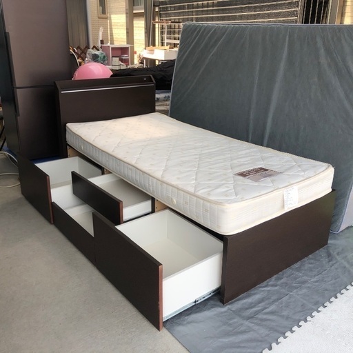 ニトリ 収納付きシングルベッド（マットレス付き）