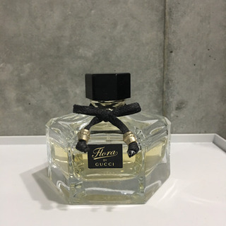 GUCCI フローラバイグッチ オードトワレ 75ml