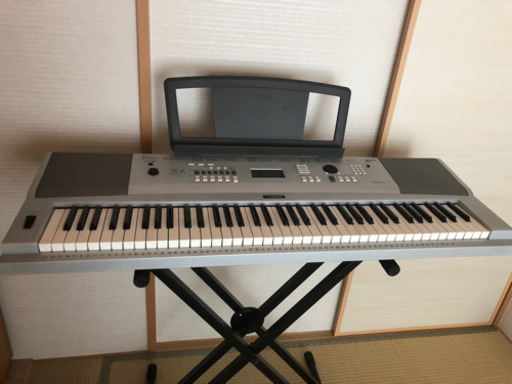 お引き渡し決定！YAMAHA ヤマハ DGX-220 電子 キーボード 76鍵盤