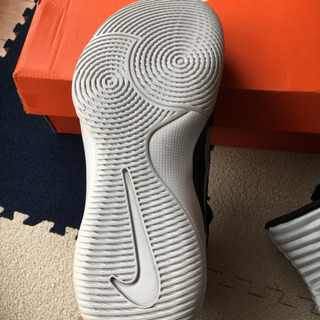 バスケットシューズ24.5cmの画像