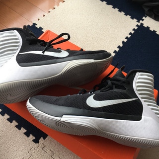 バスケットシューズ24.5cmの画像