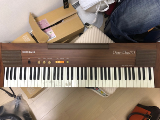 電子ピアノ（ローランド）