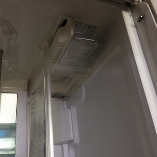 🔴取引き中🔴シャープの自動製氷付き冷蔵庫（＾ω＾）の画像