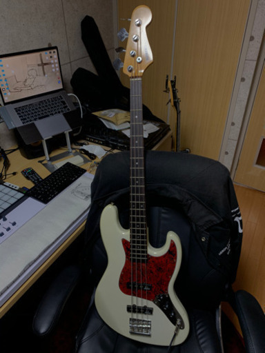 buskers エレキベース