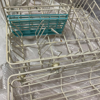 食洗機のカゴのみの画像