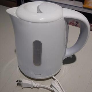 電気ケトル　ニトリ　SN-3228　2018年製1.2L