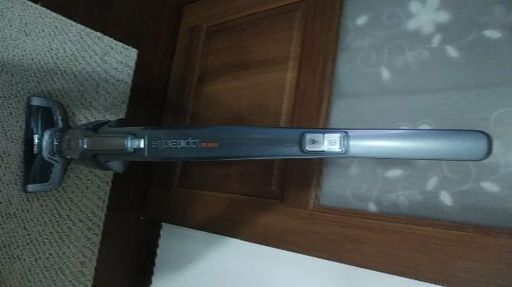 Electrolux　スティック掃除機