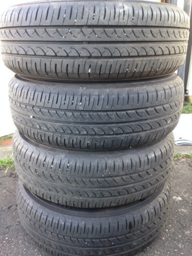 ヨコハマBIU EARTH175／65Ｒ14ホイルはマナレイ4