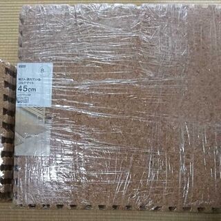 ニトリ コルクマットの画像
