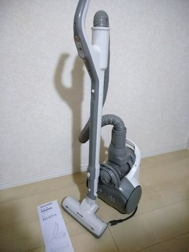 SHARPサイクロン掃除機