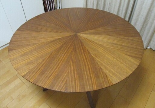 ◆◆ニトリ　円形ダイニングテーブル　直径120ｃｍ◆◆